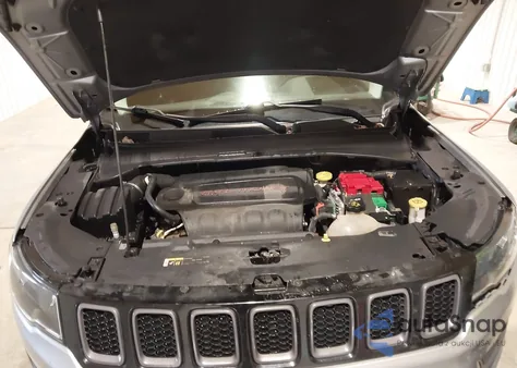 2019 Jeep Compass Trailhawk 4X4 z USA, uszkodzony, nr VIN 3C4NJDDB8KT619392